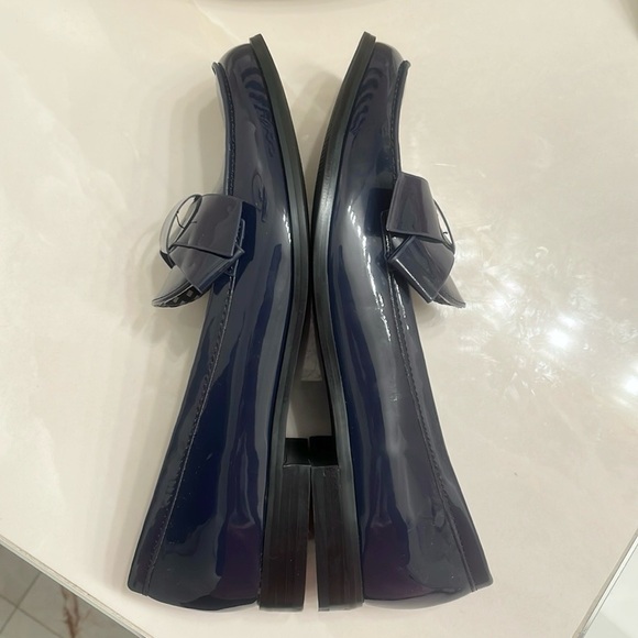 NEW | 1901 Navy Patent Leather Loafers with Bows 🎀🎀 - Picture 5 of 14